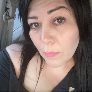 Meet your Posher, Adriana